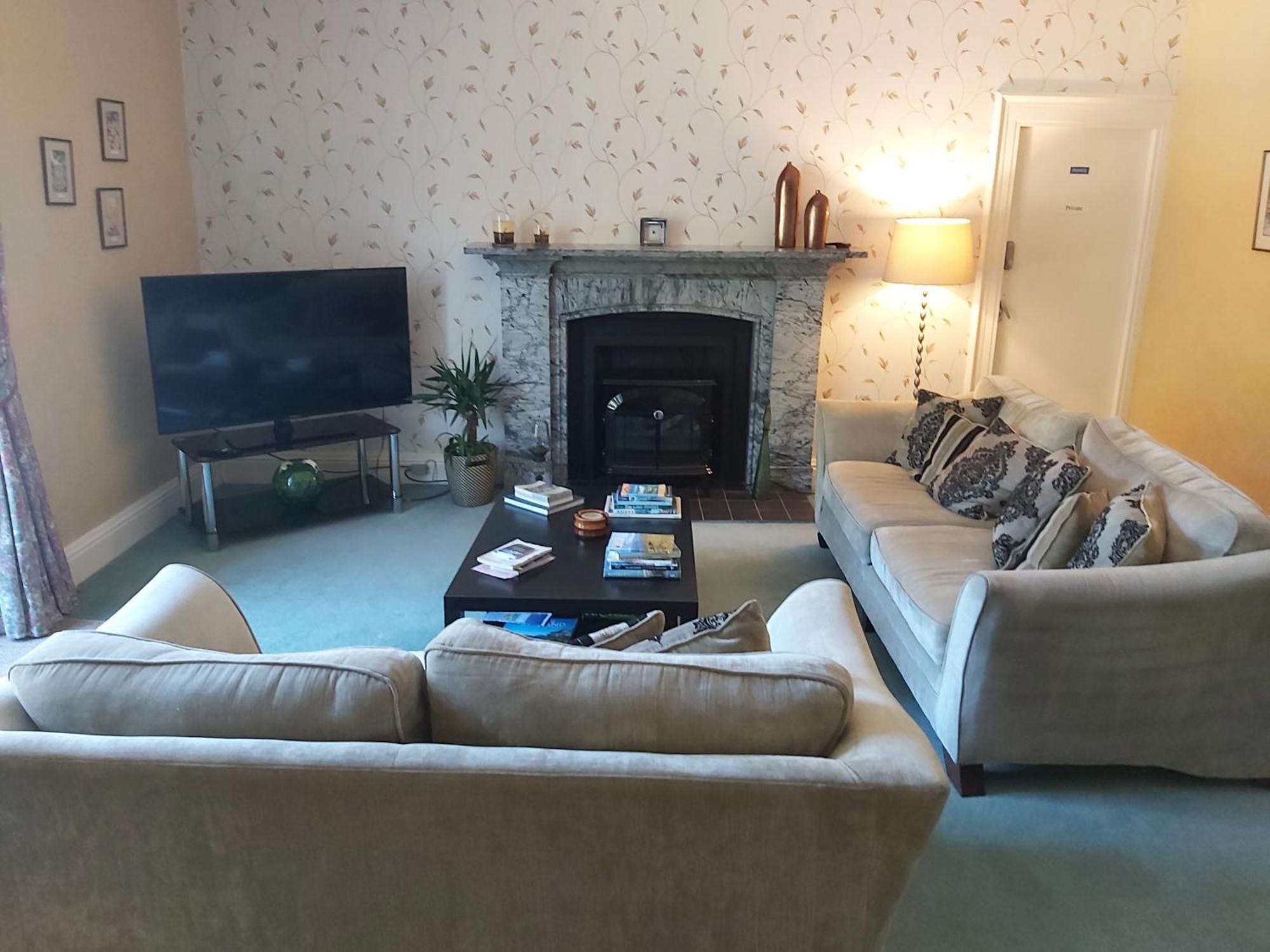 Elton Guest House Grange-over-Sands Bagian luar foto