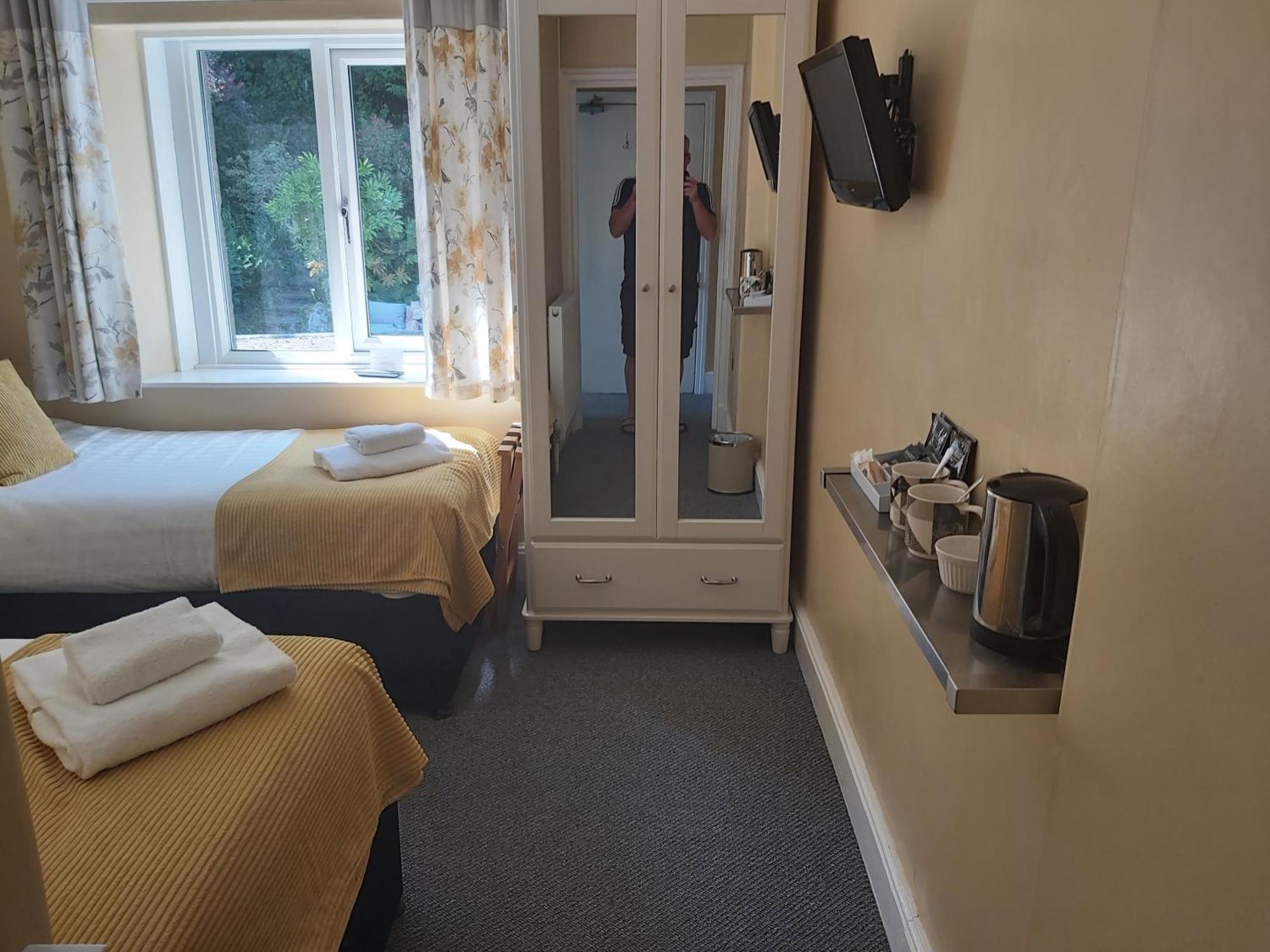 Elton Guest House Grange-over-Sands Bagian luar foto